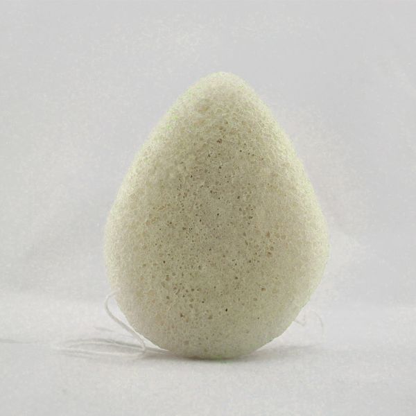 Natural porous sponge-sponge konnyaku for washing.(0282)